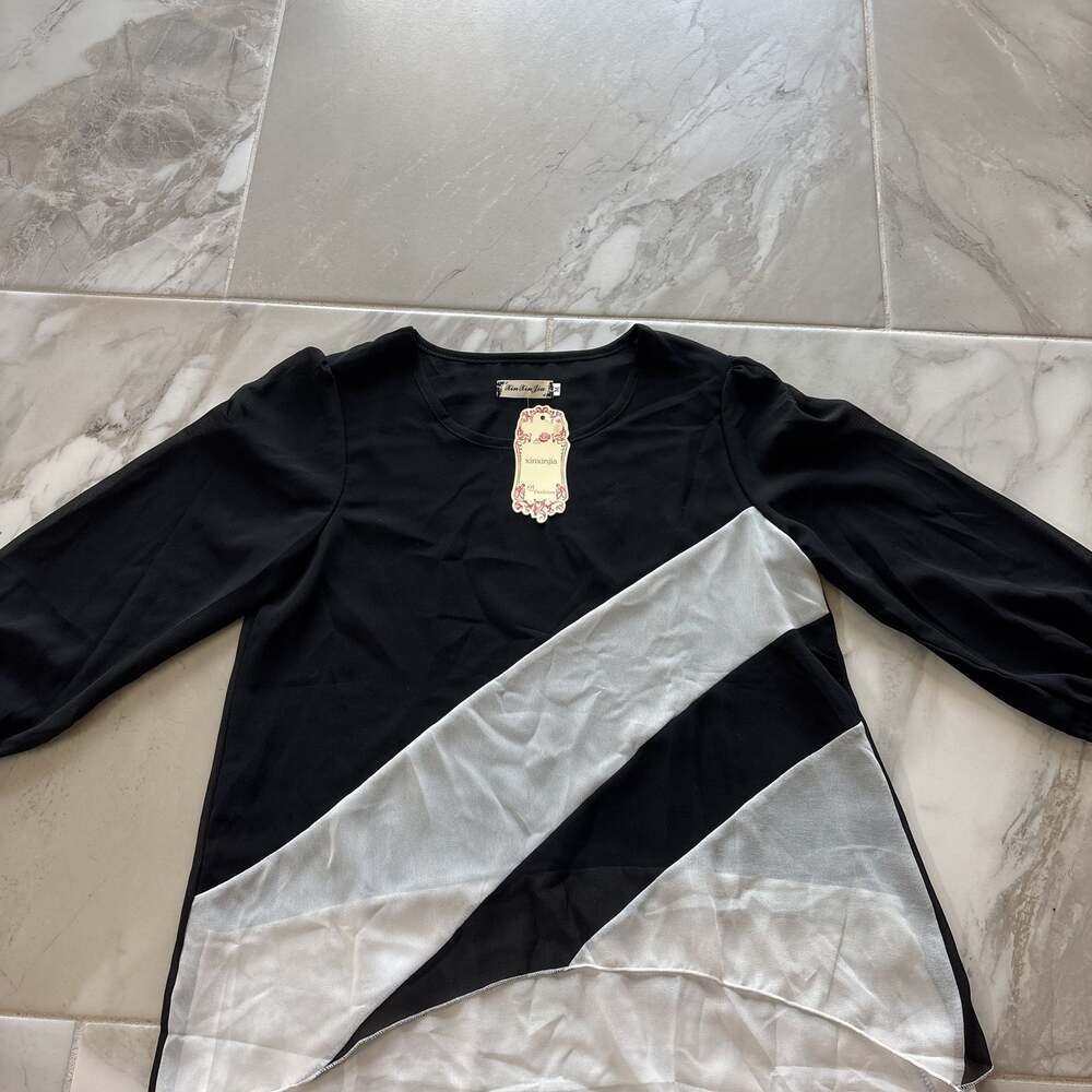 XinXinJia Black and White Asymmetrical Blouse, Size M, Long Sleeve Casual Top